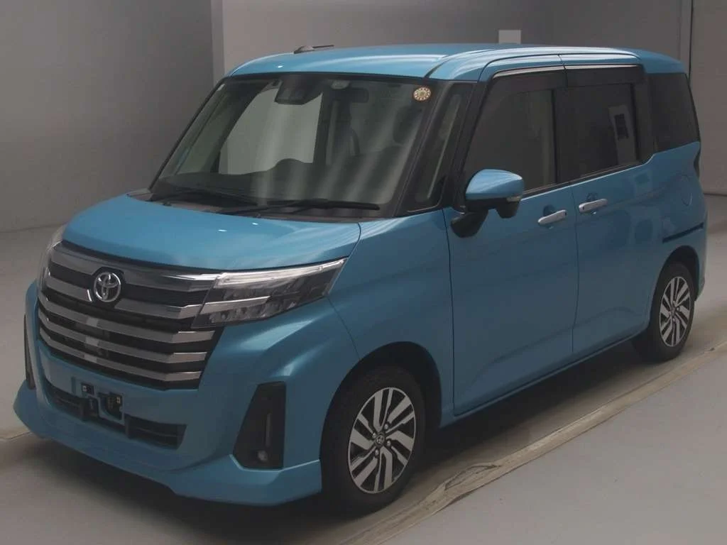 Toyota Roomy M900A 2021
