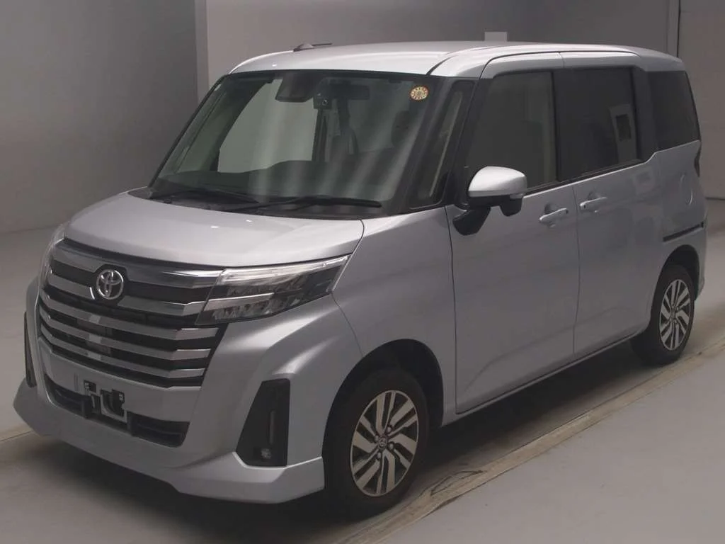 Toyota Roomy M900A 2022