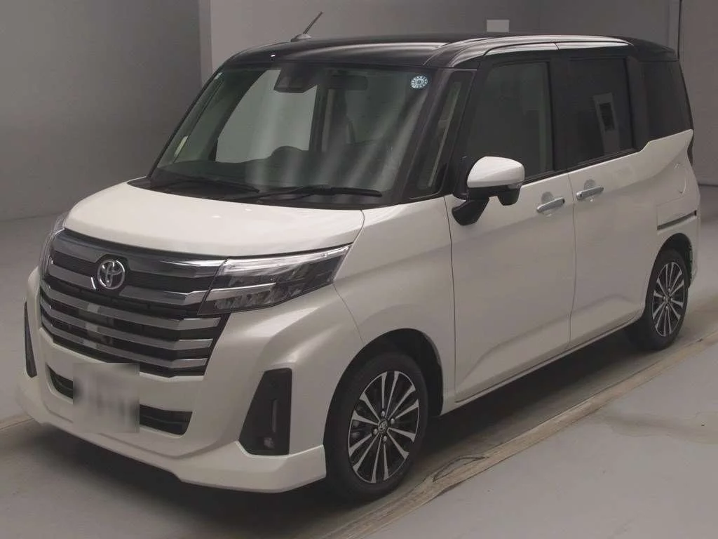 Toyota Roomy M900A 2026