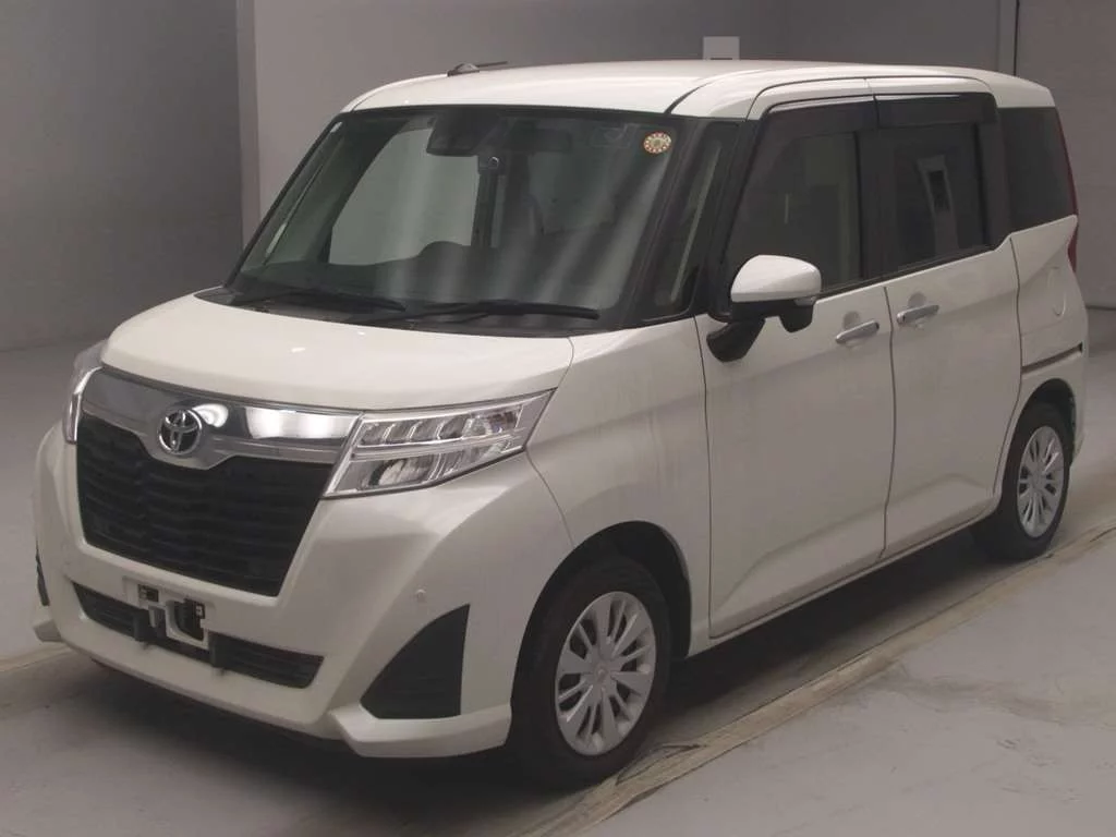 Toyota Roomy M900A 2020