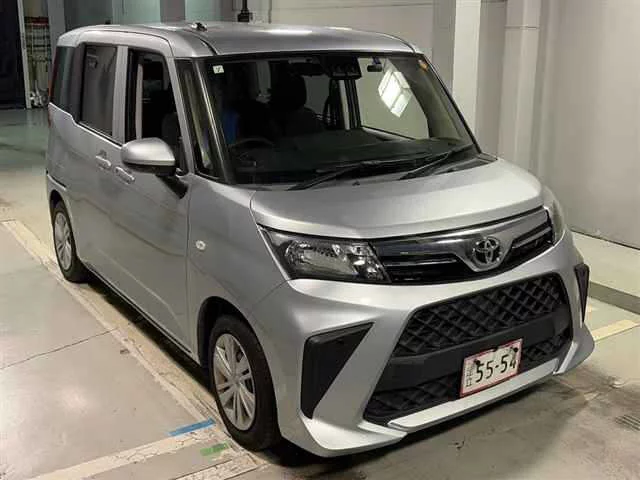 Toyota Roomy M900A 2023