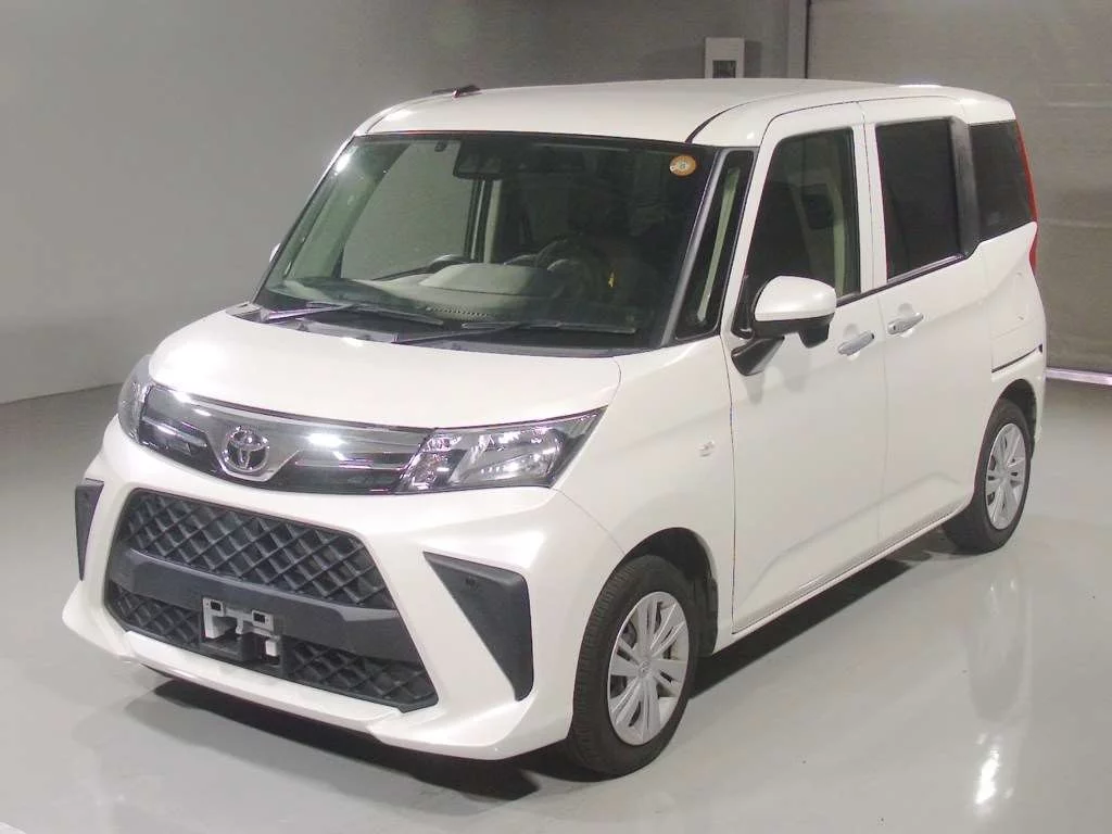 Toyota Roomy M900A 2022