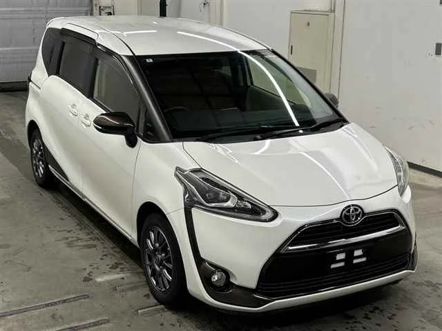 Toyota Sienta NSP170G 2018