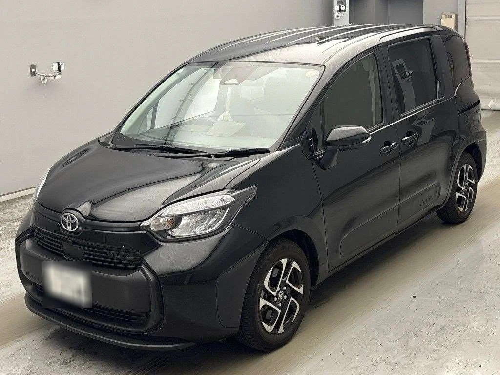Toyota Sienta MXPC10G 2024