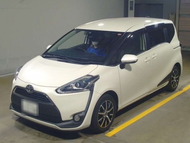 12483 Toyota Sienta NSP170G 2018 г. (TAA Yokohama)