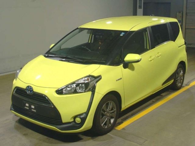 12516 Toyota Sienta NHP170G 2015 г. (TAA Yokohama)