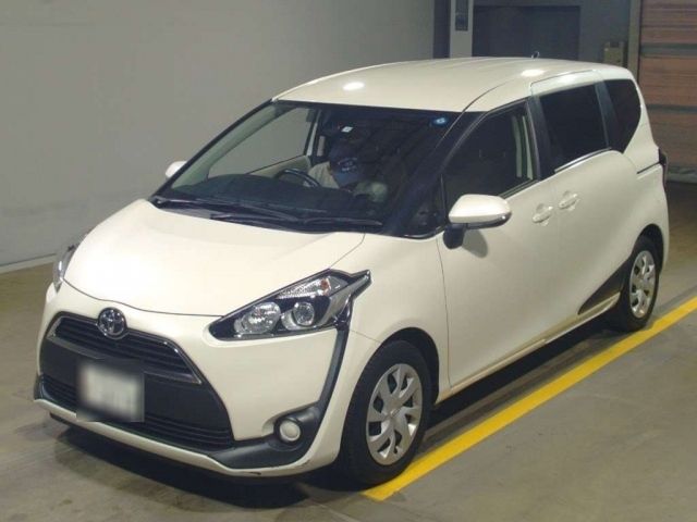 12643 Toyota Sienta NSP170G 2015 г. (TAA Yokohama)