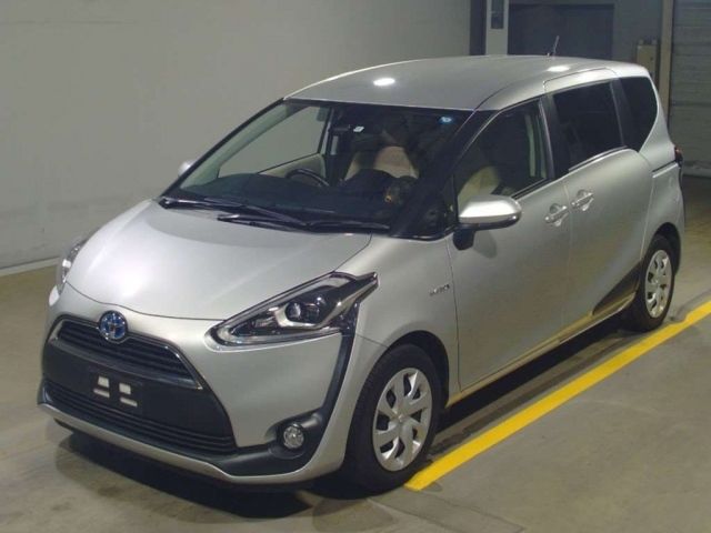 12662 Toyota Sienta NHP170G 2018 г. (TAA Yokohama)