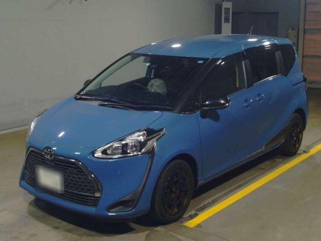 12724 Toyota Sienta NSP170G 2021 г. (TAA Yokohama)