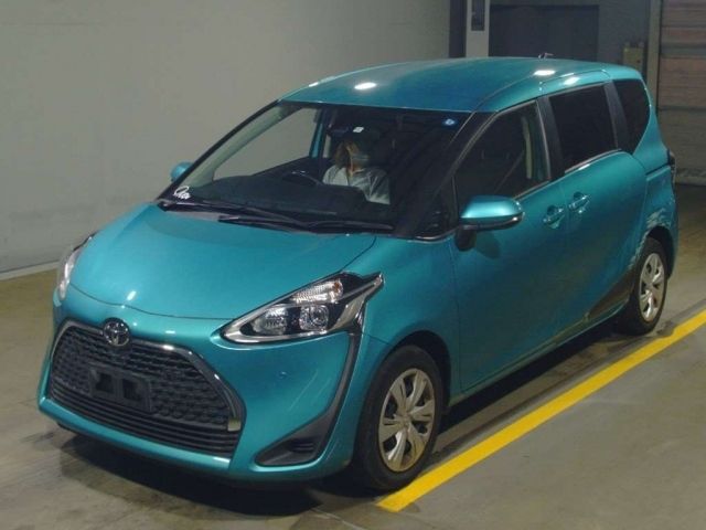 12735 Toyota Sienta NSP170G 2020 г. (TAA Yokohama)