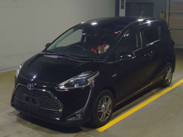 12796 Toyota Sienta NHP170G 2019 г. (TAA Yokohama)