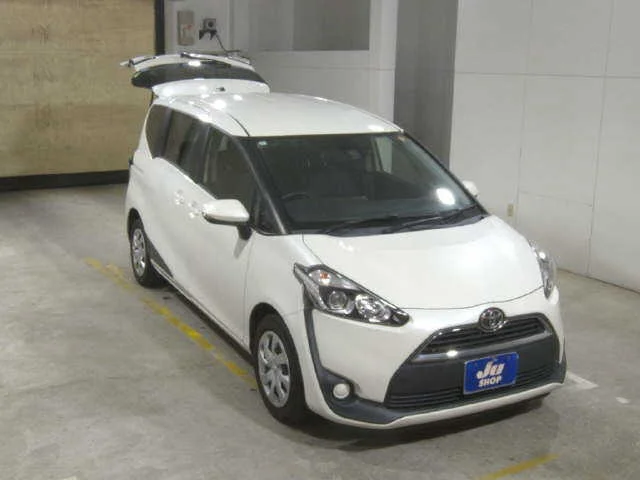 Toyota Sienta NSP172G 2018