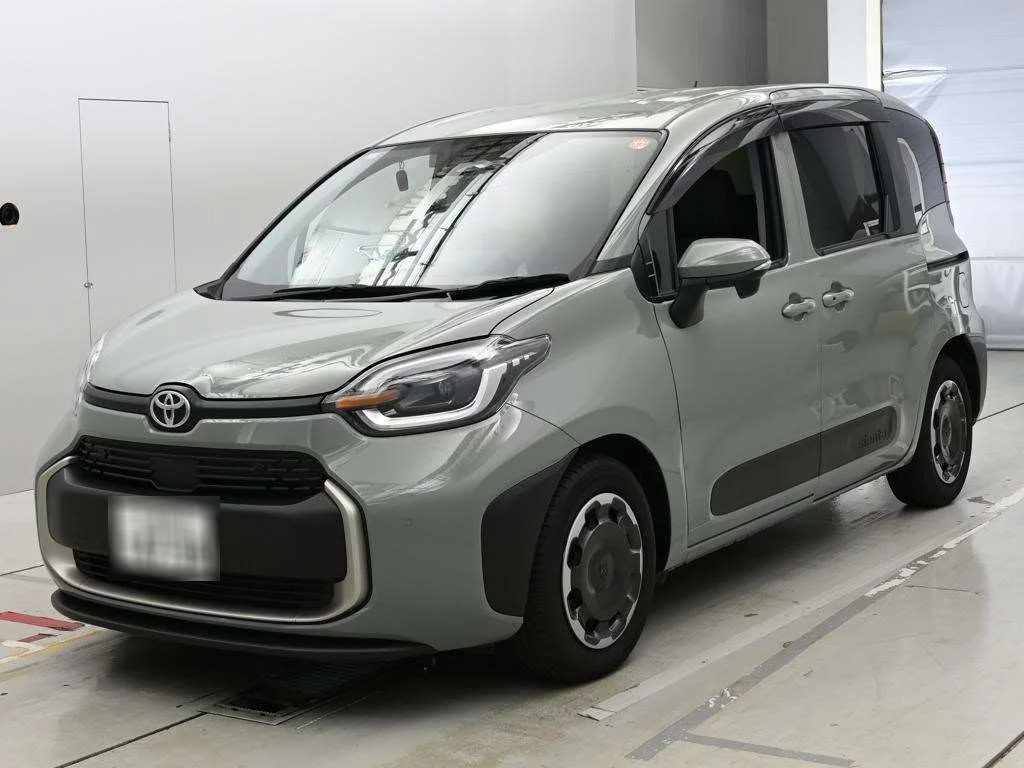 Toyota Sienta MXPC10G 2024