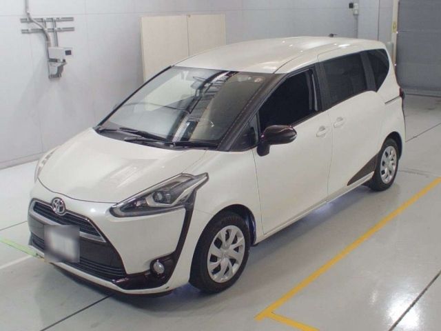 20265 Toyota Sienta NSP170G 2015 г. (CAA Chubu)