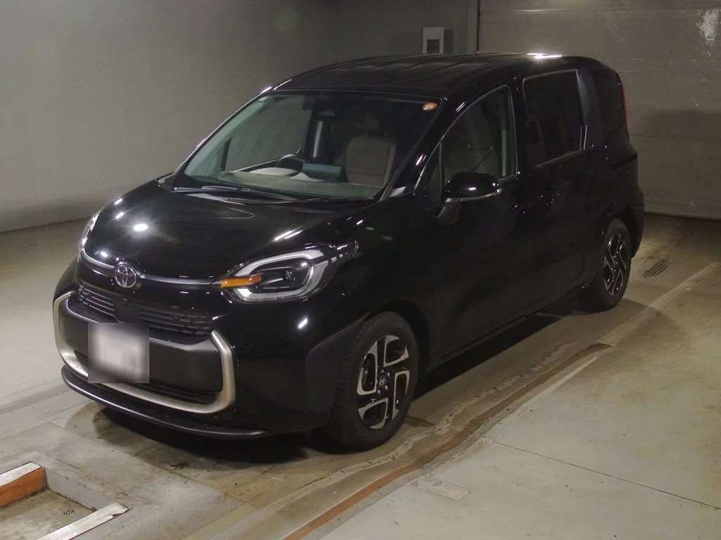 Toyota Sienta MXPC10G 2024