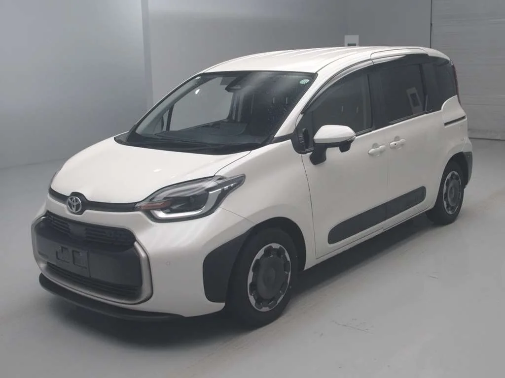 Toyota Sienta MXPC10G 2024