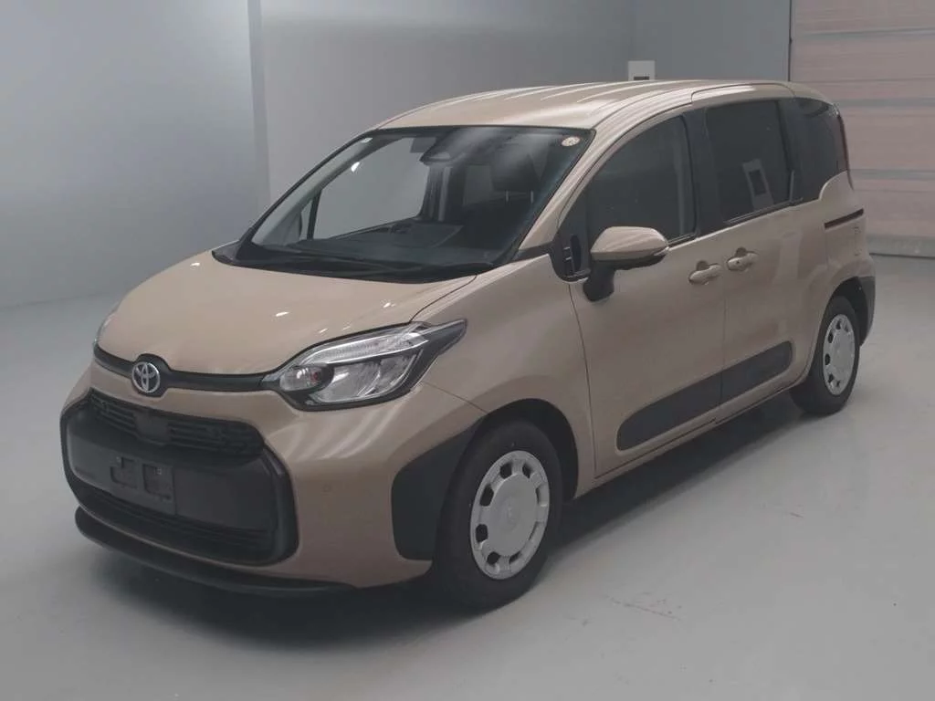 Toyota Sienta MXPC10G 2024