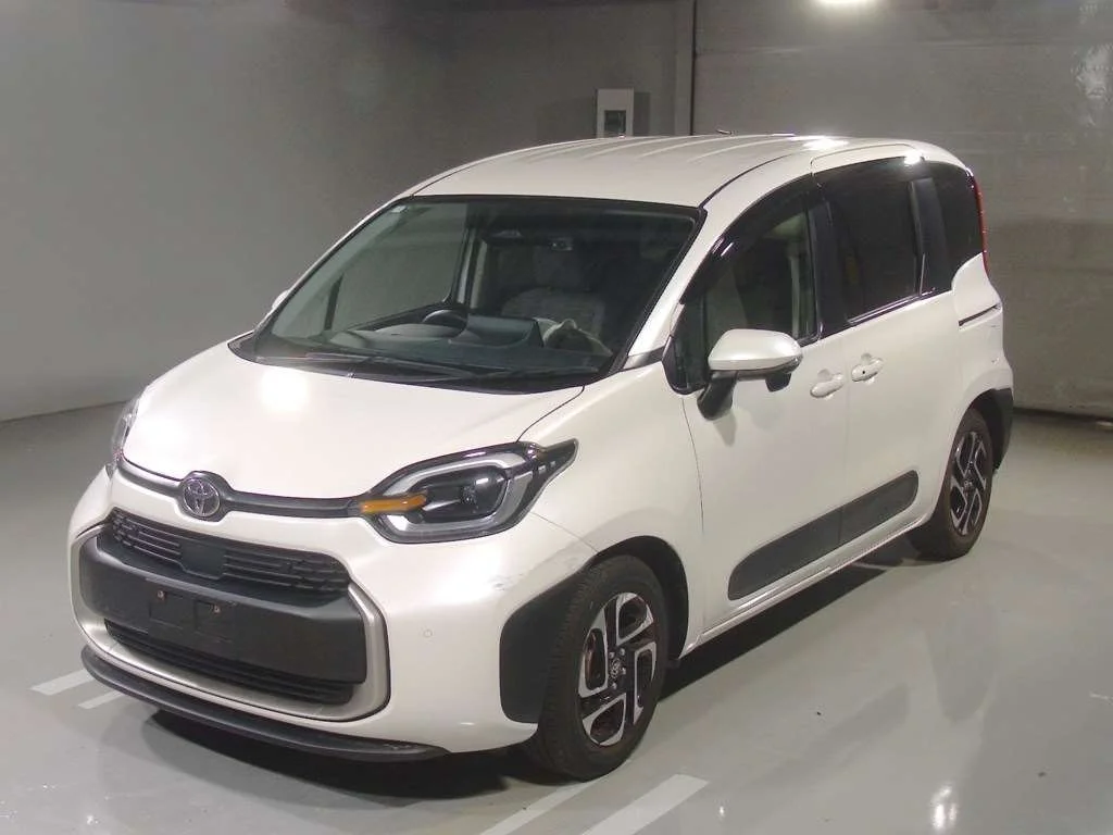 Toyota Sienta MXPC10G 2024