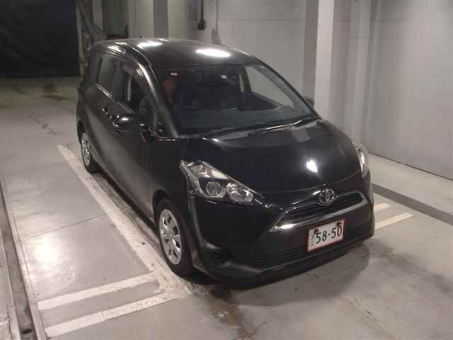 246 Toyota Sienta NSP170G 2016 г. (JU Tokyo)