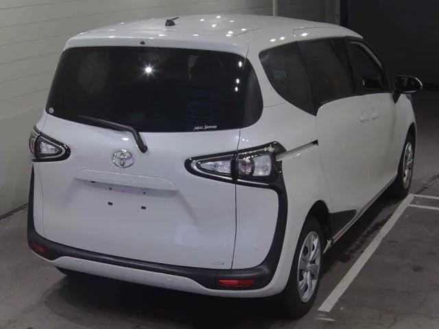 Toyota Sienta NCP175G 2021