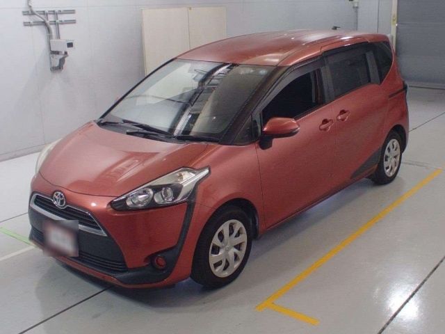 30073 Toyota Sienta NSP170G 2016 г. (CAA Chubu)