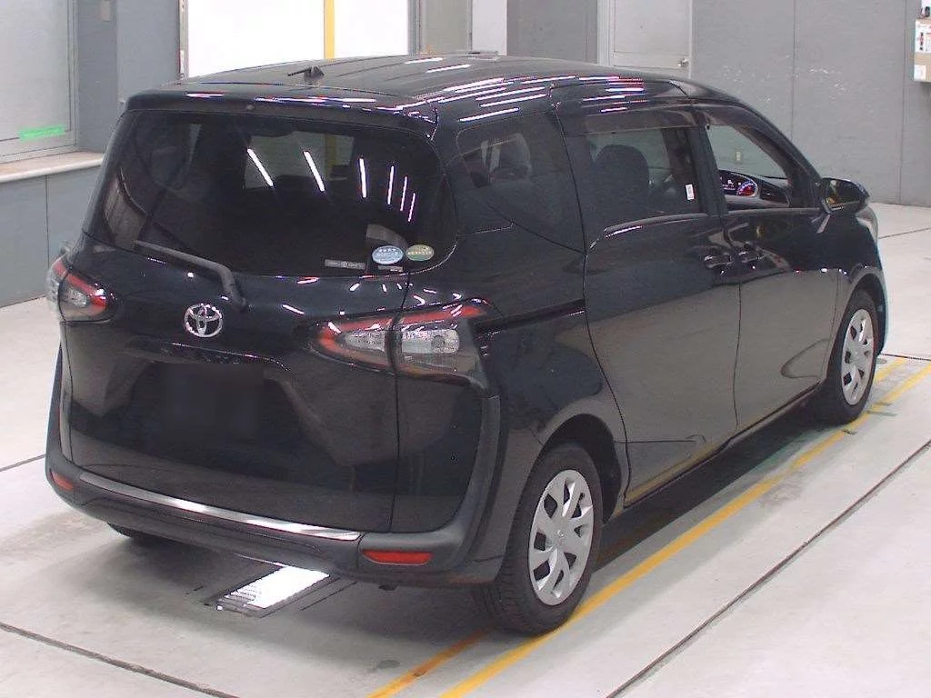 Toyota Sienta NSP170G 2018