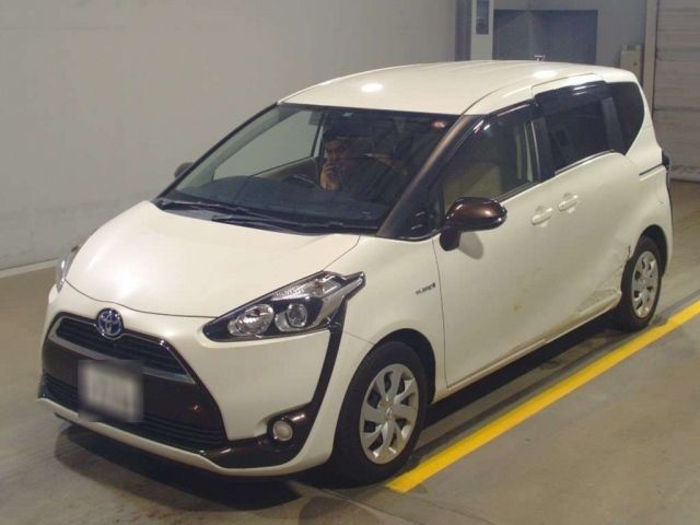 303 Toyota Sienta NHP170G 2017 г. (TAA Yokohama)