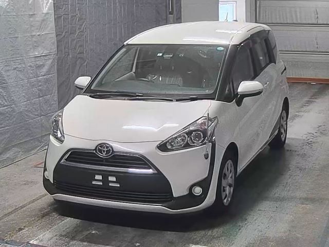 3036 Toyota Sienta NSP172G 2018 г. (HERO)