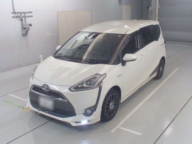 30382 Toyota Sienta NHP170G 2018 г. (CAA Chubu)