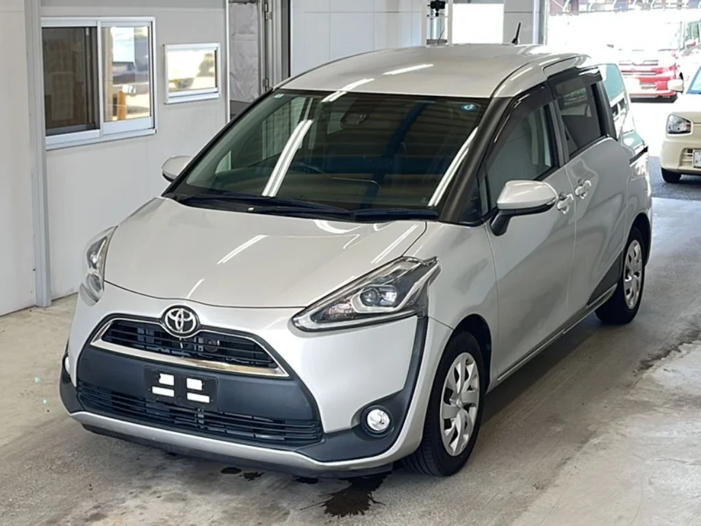 Toyota Sienta NSP170G 2018