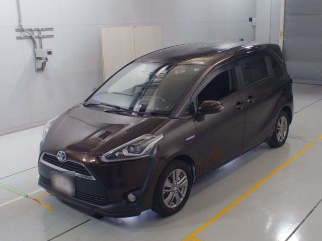 30433 Toyota Sienta NHP170G 2016 г. (CAA Chubu)