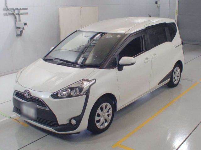 30644 Toyota Sienta NSP170G 2016 г. (CAA Chubu)