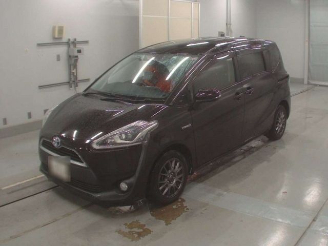 30766 Toyota Sienta NHP170G 2018 г. (CAA Tokyo)