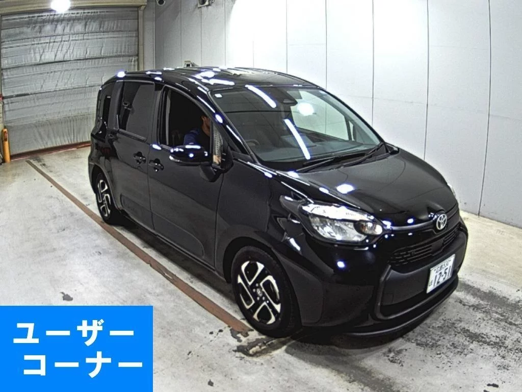 Toyota Sienta MXPC10G 2024