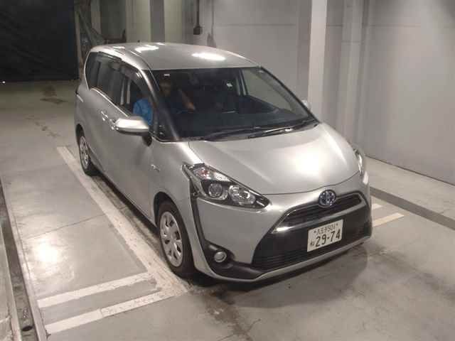 333 Toyota Sienta NHP170G 2015 г. (JU Tokyo)