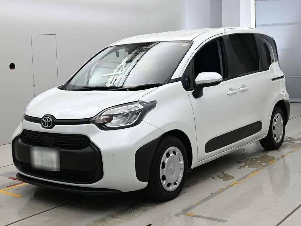 Toyota Sienta MXPC10G 2024