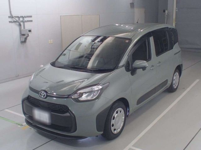 36568 Toyota Sienta MXPL10G 2023 г. (CAA Chubu)