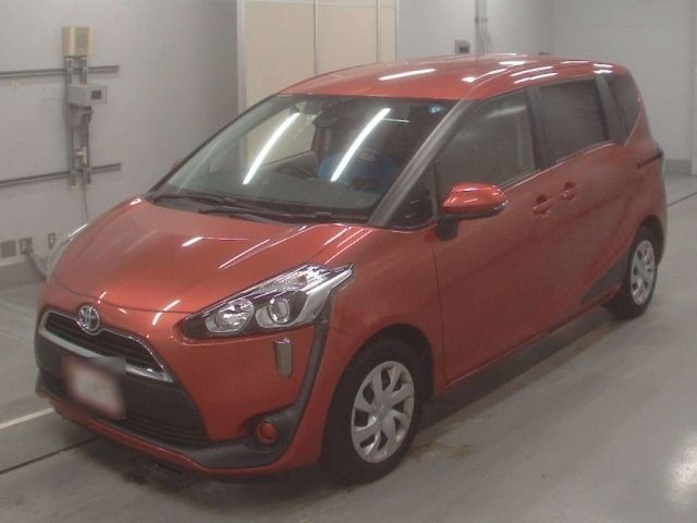 40084 Toyota Sienta NSP170G 2016 г. (CAA Tokyo)