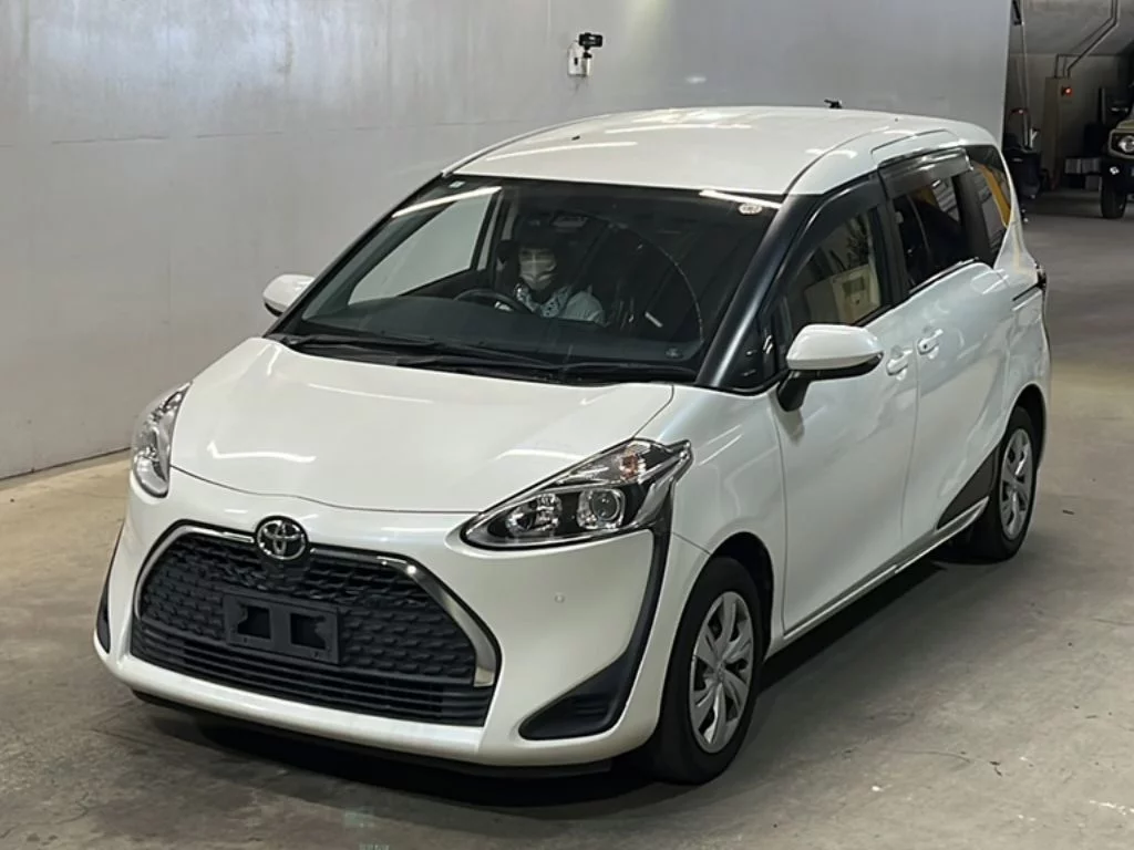 Toyota Sienta NSP170G 2021