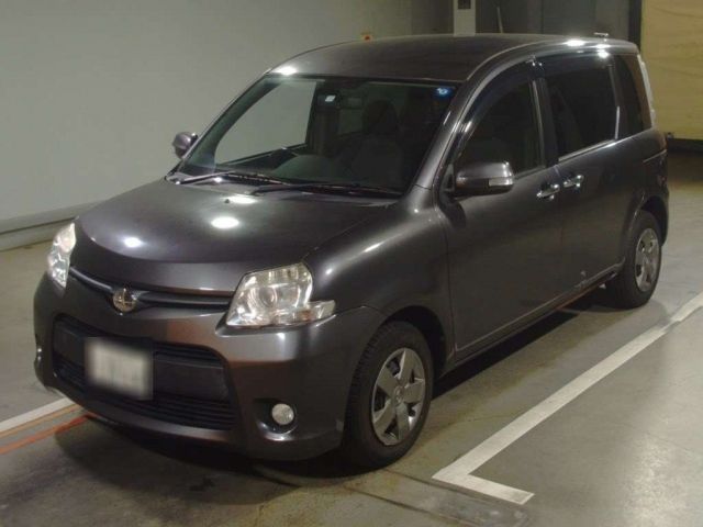 4633 Toyota Sienta NCP81G 2011 г. (TAA Hiroshima)