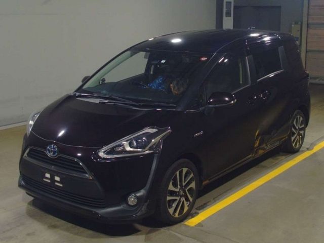 484 Toyota Sienta NHP170G 2018 г. (TAA Yokohama)