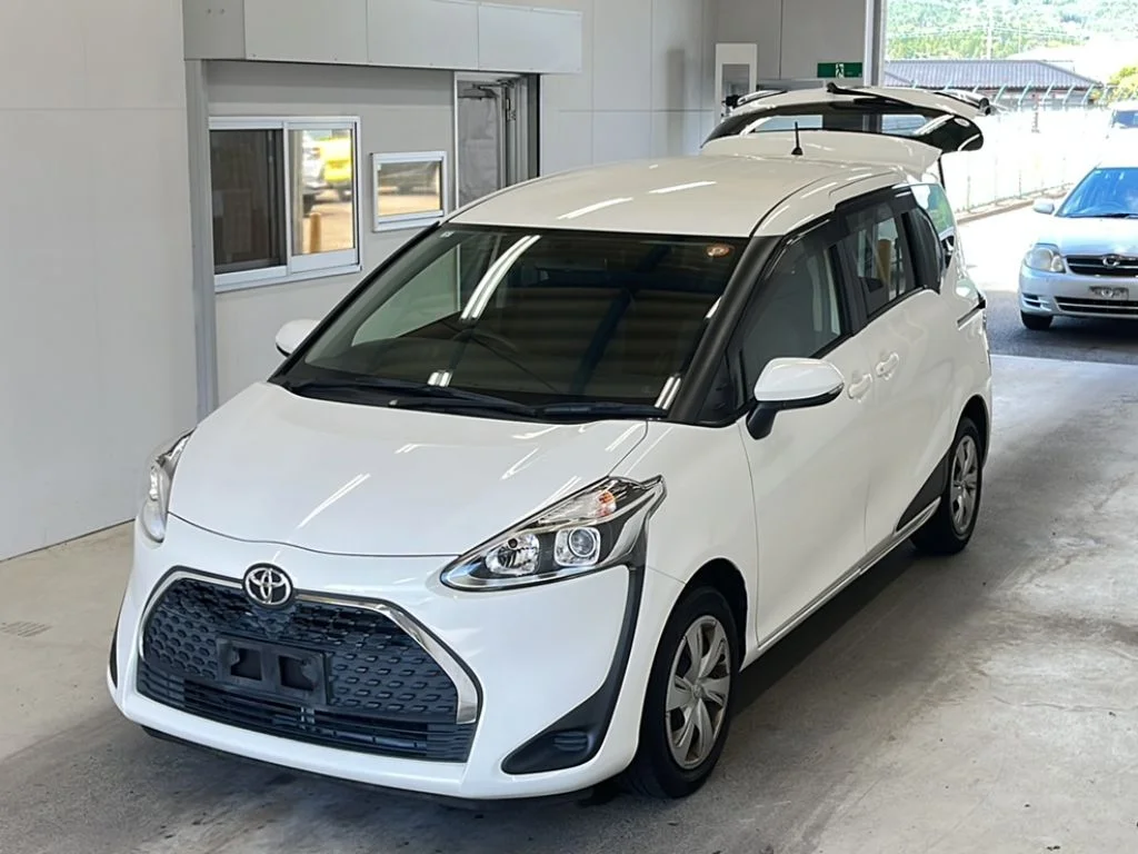 Toyota Sienta NSP172G 2019