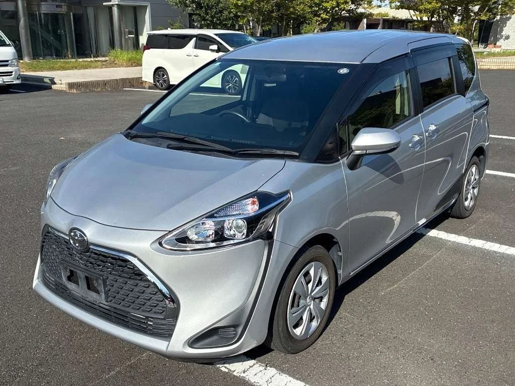 Toyota Sienta NSP170G 2018