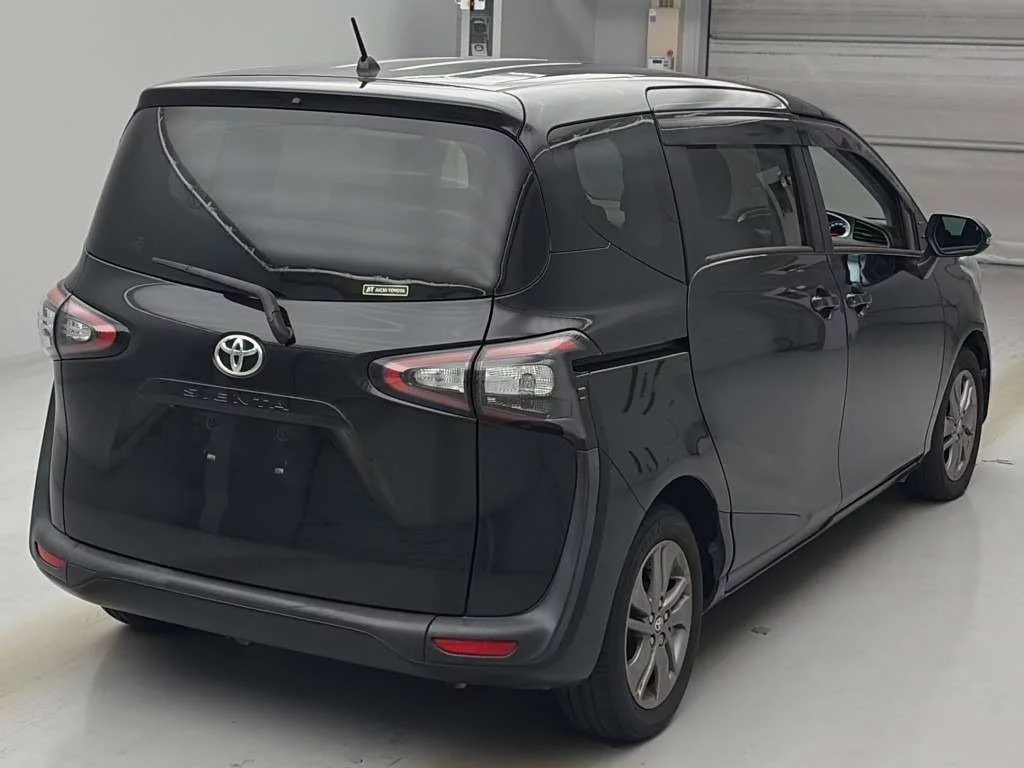 Toyota Sienta NSP170G 2018