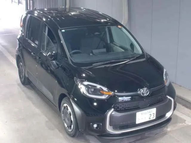 Toyota Sienta MXPC10G 2025