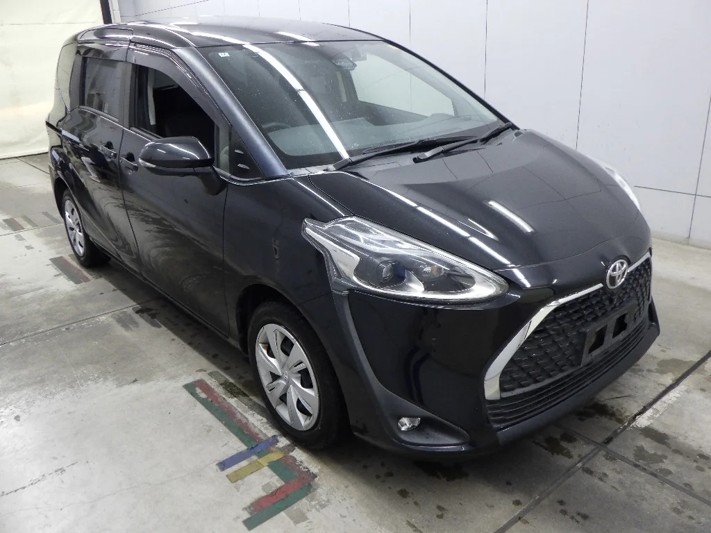 Toyota Sienta NSP170G 2018