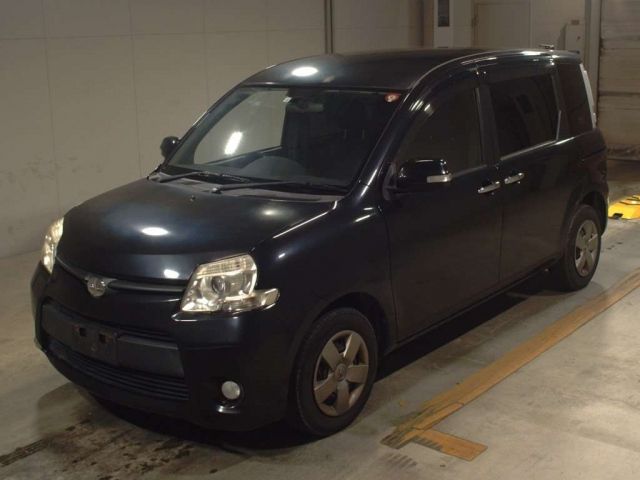 7530 Toyota Sienta NCP81G 2012 г. (TAA Kyushu)