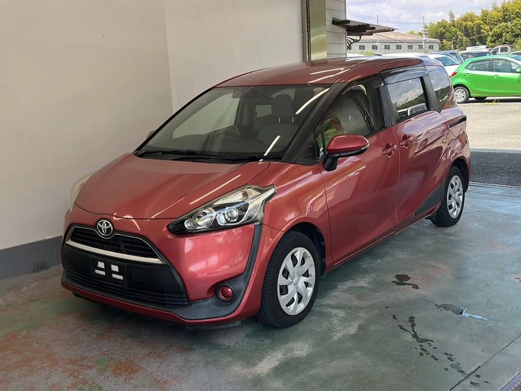 Toyota Sienta NSP170G 2018