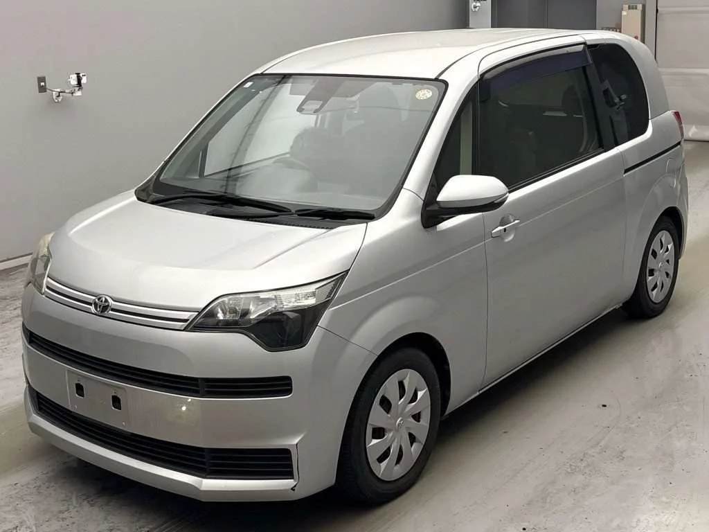 Toyota Spade NSP141 2019