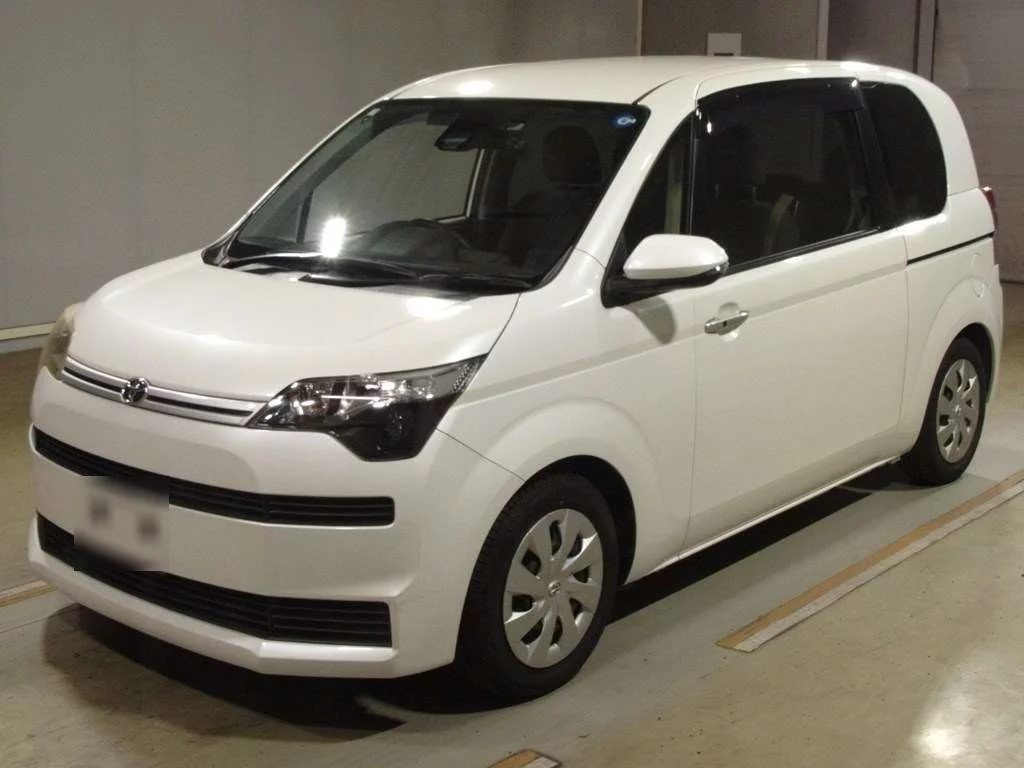 Toyota Spade NSP141 2019